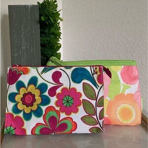 2 Floral Clinique Makeup/Travel Bags With Zipper NWOT